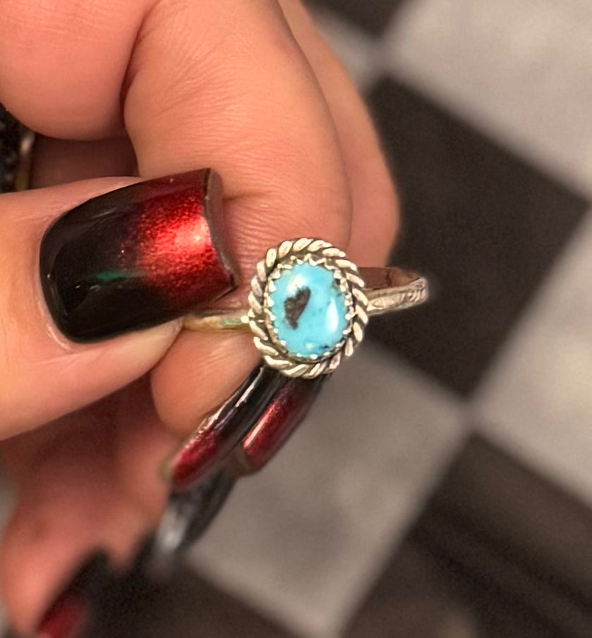 Turquoise Chief 925 Sterling Silver Ring - size 7.75
