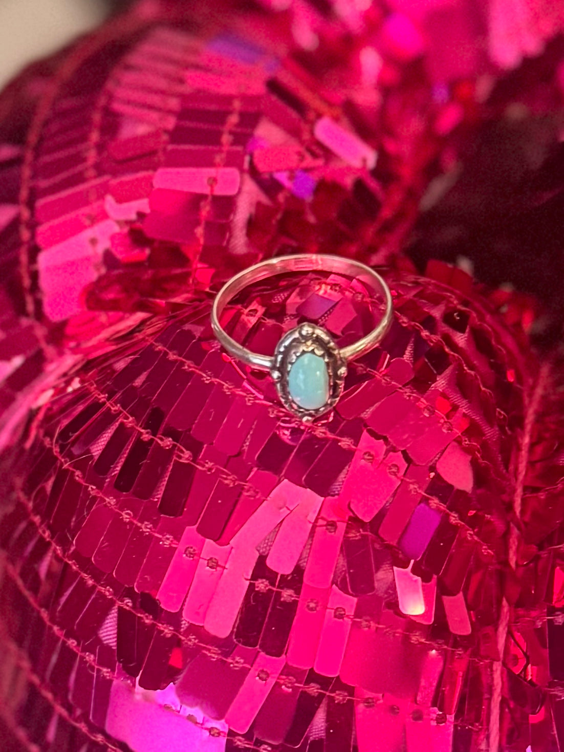 Oval Navajo Persain Ring - Size 7.5